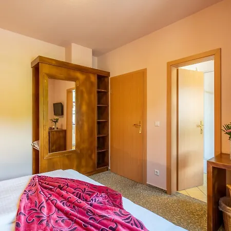 Fogadó Berggasthof Butterberg Bischofswerda